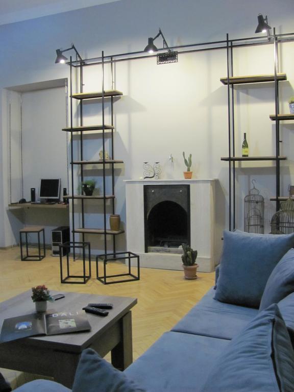 Art House Apartment Тбилиси Екстериор снимка