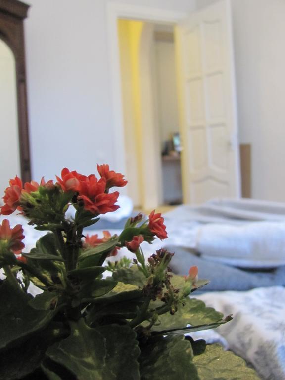 Art House Apartment Тбилиси Екстериор снимка