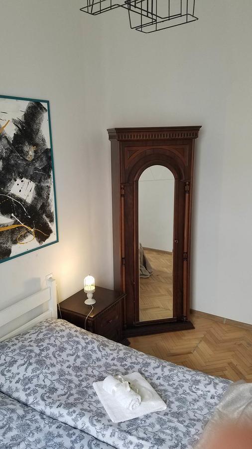 Art House Apartment Тбилиси Екстериор снимка